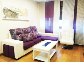 Nuevo Apartamento de Nieves a el lado de la Catedral, hotel amb jacuzzi a Oviedo