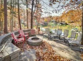 Waterfront Lake Anna Home Kayaks and Private Dock