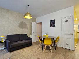 #6 Petite Maison avec petit jardin proche du Métro, hotel di Bagnolet