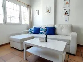 Apartamentos Arttyco con parking y WiFi by SURYNIEVE
