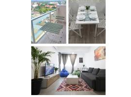 Vitan Central Oasis - FREE Secured Private PARKING - Self Check-in -