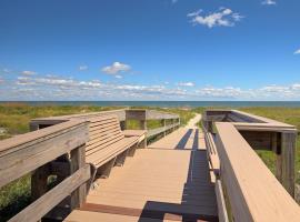 Fully Updated, Ground Floor, Poolside With Great Ocean View - Unit 49!, strandhotel i Cocoa Beach