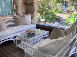 Avalon Beach Cottage- The Islander