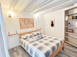 Maison Cosy , parking gratuit , 5 min aux Auxerre, hotel ieftin din Auxerre