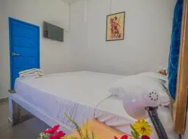 The Blue House Hostel Santa Marta