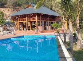 Nha Ben Suoi - Venuestay