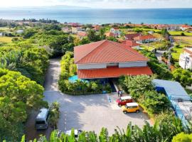 Viesnīca Little Mermaid Hotel Ishigakijima pilsētā Išigaki sala