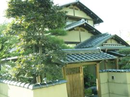 一組限定の貸切空間 Guest House Engiya, hotel cerca de Fukashi Shrine, Matsumoto