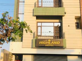 The highland hotel, hotel en Bathinda