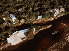 Stanley Island, cabin in Plettenberg Bay