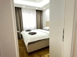 Central Lakeview Apartment, East Sarajevo, hotel in Lukavica