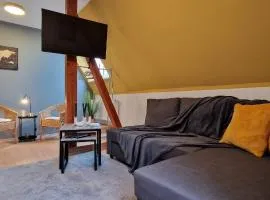 Central-Living yellow - Wifi - Netflix - City