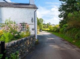 Damson Cottage - Chocolate Box Cottage in Crook, near Bowness, hotel with parking in Crook