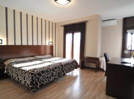 Hotel Ciudad de Plasencia, hotel v destinácii Plasencia
