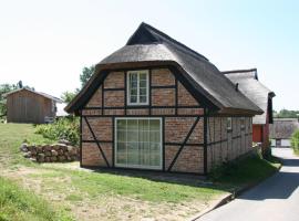 Dorphus, cottage in Neuenkirchen auf Rugen