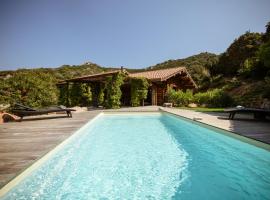 Casa Laricciu, family hotel in Figari