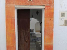 Dar AZUR HAMMAMET FORT, cabana o cottage a Hammamet