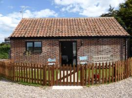 Hay Barn, holiday home in Winterton-on-Sea