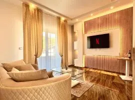 Golden Elegance Suite