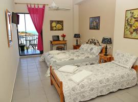 Chios Rooms MyView, apartamentai mieste Karfas