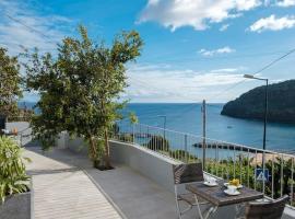 GuestReady - Machico sea view residence - B, pensionat i Machico