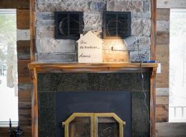 Chalet Le Shack O2, hotel i Stratford