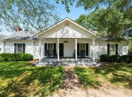 Three Silos Farm -Chatt Hills (NEW & Pet Friendly)