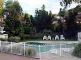 Lake Haven Motor Inn