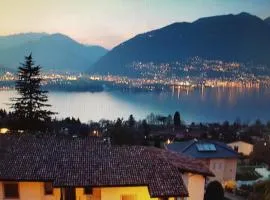 Viaggi del Lea vista Lago Maggiore