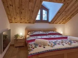 Koliba pod Vlkolíncom