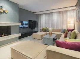 Beautifully Designed 3BR Apartment+ Panoramic View