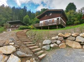 The Historic Chalet Les Allognes Mont-Blanc views, lomamökki kohteessa Les Houches