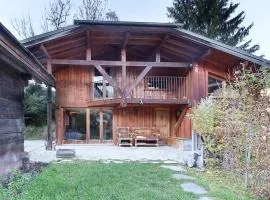 Chalet of the 5 Chardons ski-in ski-out