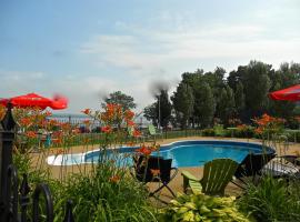 Chalets Plage St-Jean 2, chata v destinaci Saint-Jean