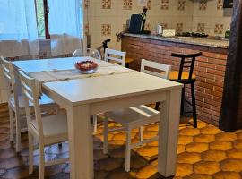 Adri's House, hotel a Monterotondo