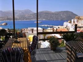 Odyssey Hotel Apartments, hotell i Karpathos
