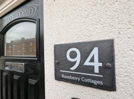 Blossom Holiday Lets - 94 Roseberry Cottages, vakantiehuis in Guisborough