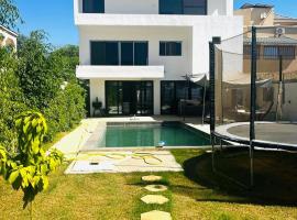 Villa Fayenne, hotel a Sali Tapé