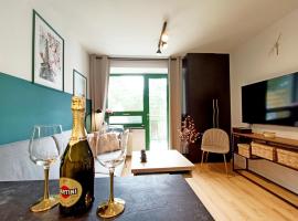 Holi Resort, apartamento en Serock