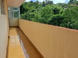 Apartamento Aconchegante Centro Serra Negra, hotel a Serra Negra