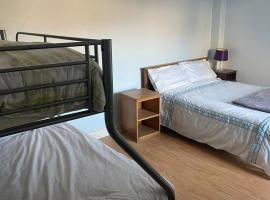 Kickham Street Accomodation, hostel v destinaci Carrick-on-Suir