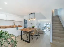 405-Casa al canal con amarre