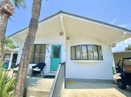 Venture Out 332 Lagoon Ln WITH 2 GOLF CARTS