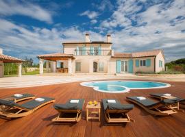 Villa Aurora in Bale for 8 persons with sea view & whirlpool, hotel with jacuzzis in Bale