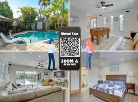 Hollys Hacienda with Heated Pool and Patio Area