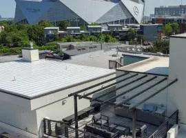 Loft w BBQ grill & patio Apt 102