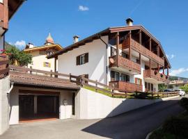 Casa Lucia Moena、モエナのホテル