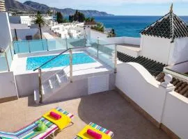 Villa Carabeo by Villa Plus