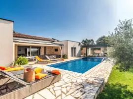 Villa Desiree by Villa Plus