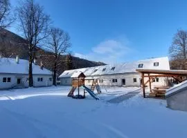 Amálkin Dvor